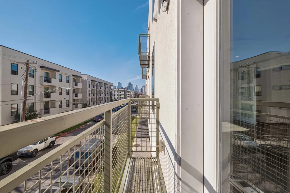 1800 E 4th Street #205 Austin, TX 78702