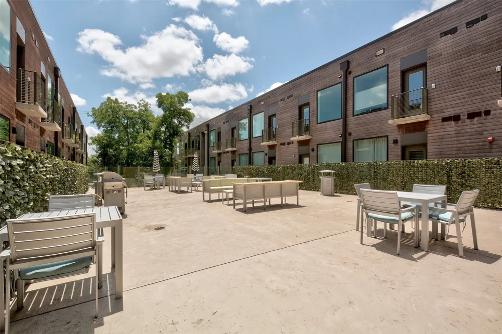 1800 E 4th Street #205 Austin, TX 78702