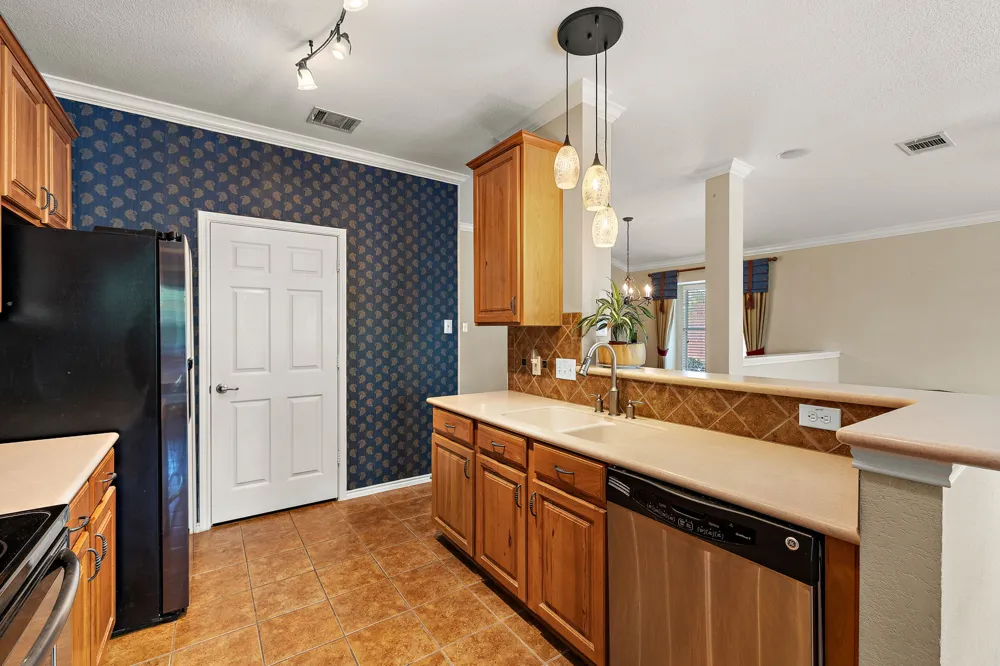 1105 SOUTH BROOK DRIVE Leander, TX 78641