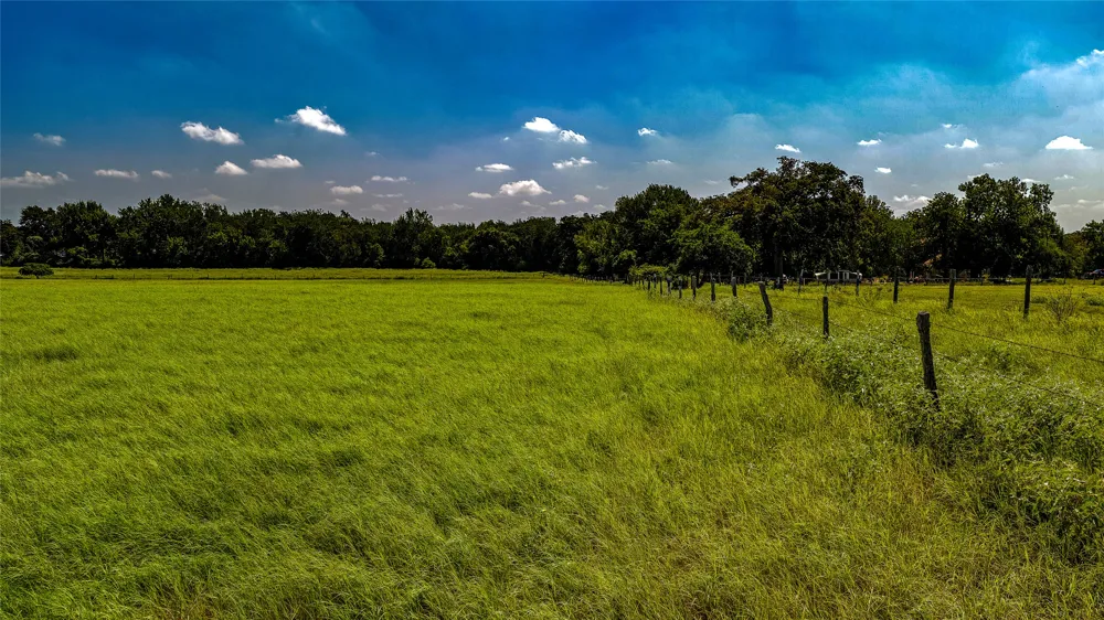 1331 E Cameron Avenue Rockdale, TX 76567