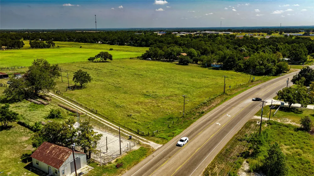 1331 E Cameron Avenue Rockdale, TX 76567