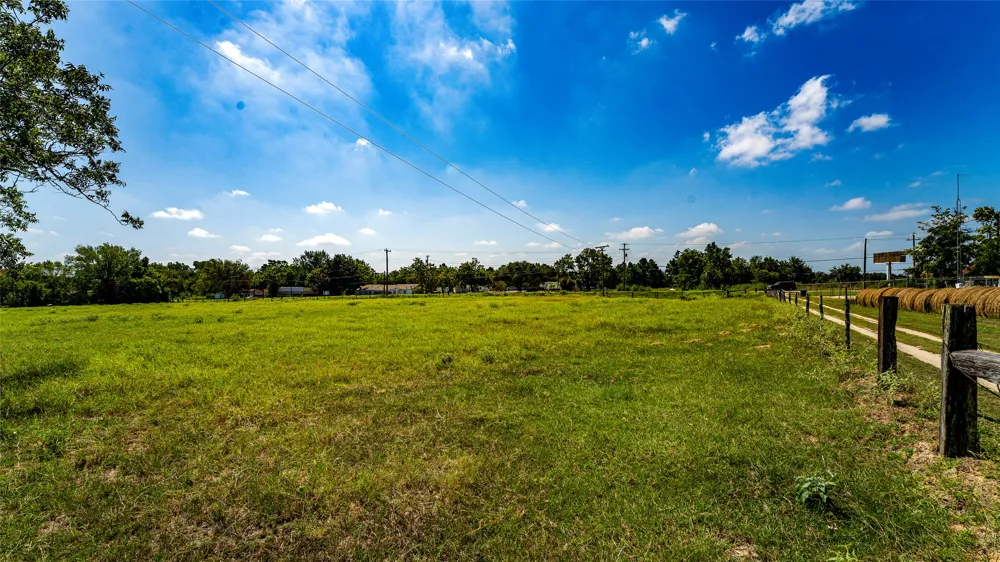 1331 E Cameron Avenue Rockdale, TX 76567