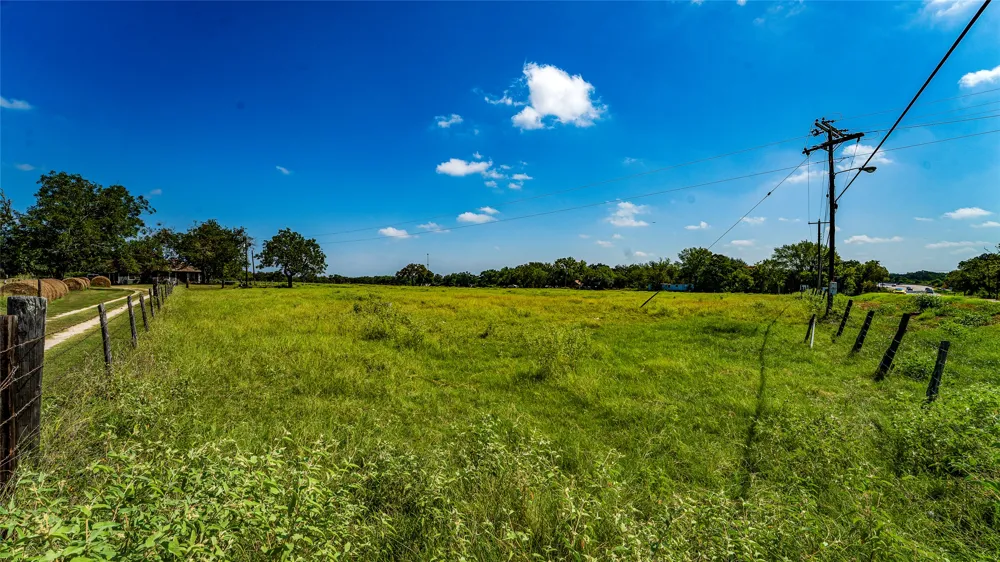 1331 E Cameron Avenue Rockdale, TX 76567