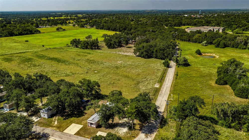 1331 E Cameron Avenue Rockdale, TX 76567