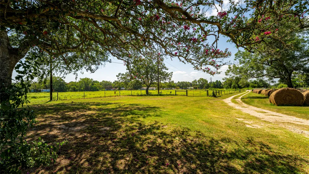 1331 E Cameron Avenue Rockdale, TX 76567
