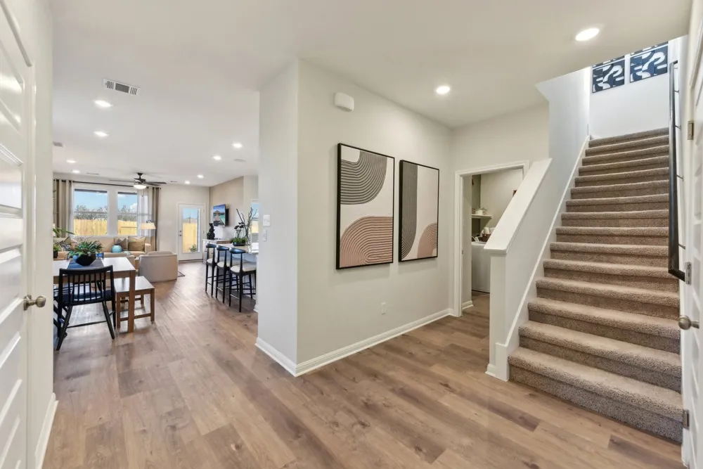 208 Firefox Way Jarrell, TX 76537