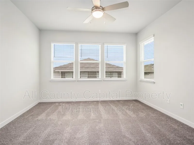 605 W South Street #82 Leander, TX 78641