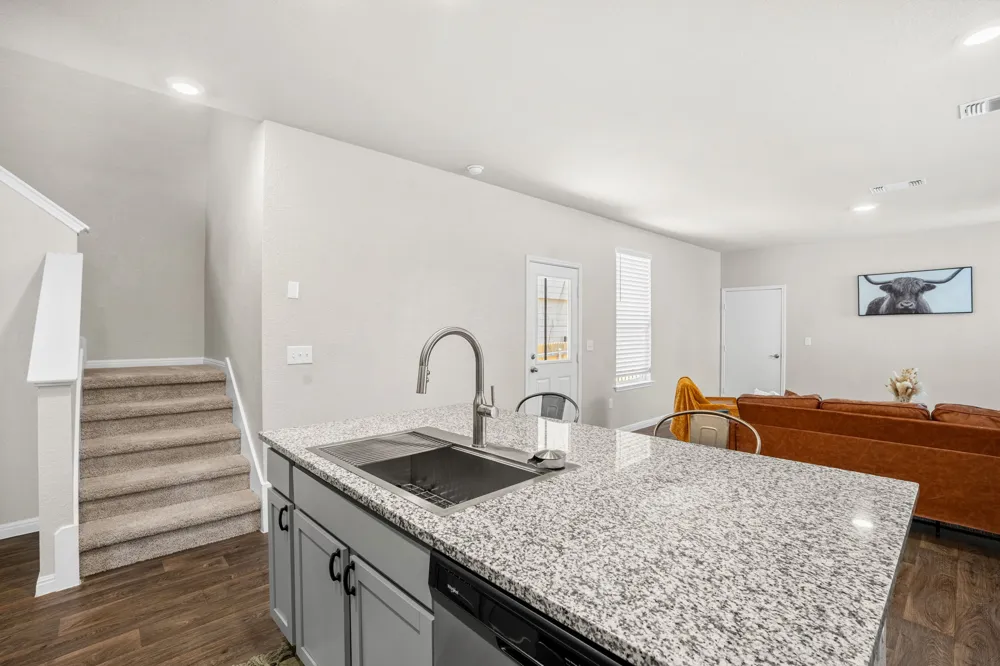 1713 Arborside Drive Austin, TX 78754