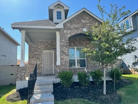 17911 Orchidea Way