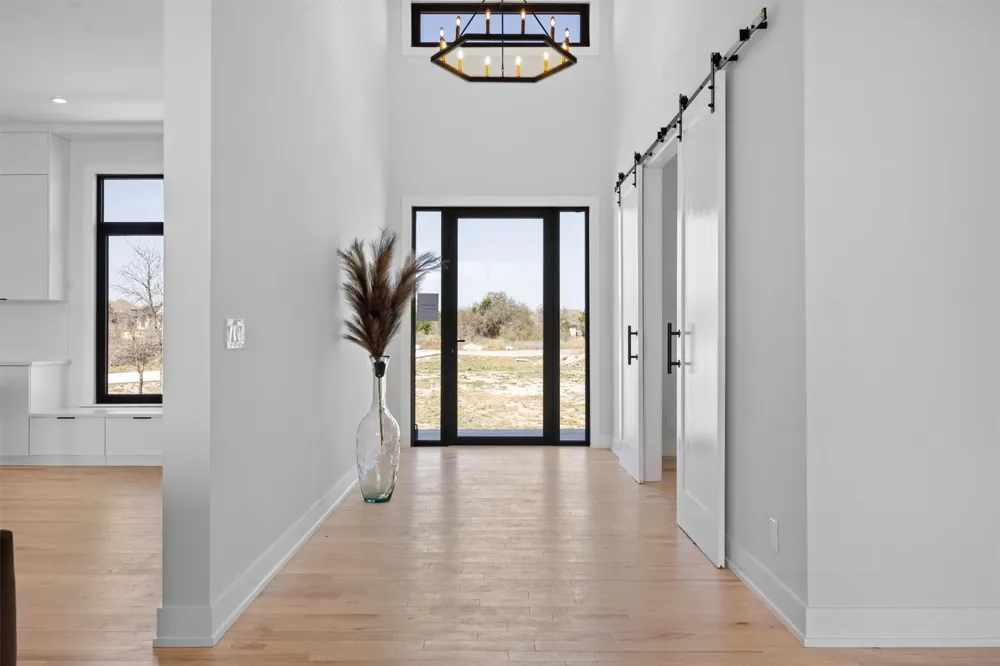 333 Spicewood Trails Drive Spicewood, TX 78669
