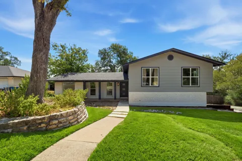 6103 Cherrylawn Circle