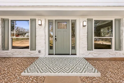 7007 Fred Morse Drive