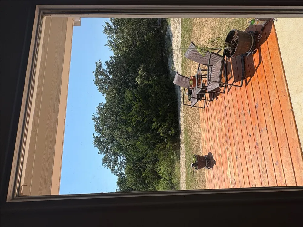 668 Fairview Drive Rockdale, TX 76567