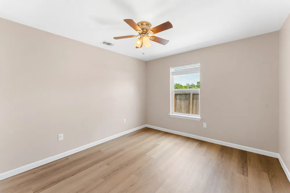 13323 Villa Park Dr Unit B Austin, TX 78729