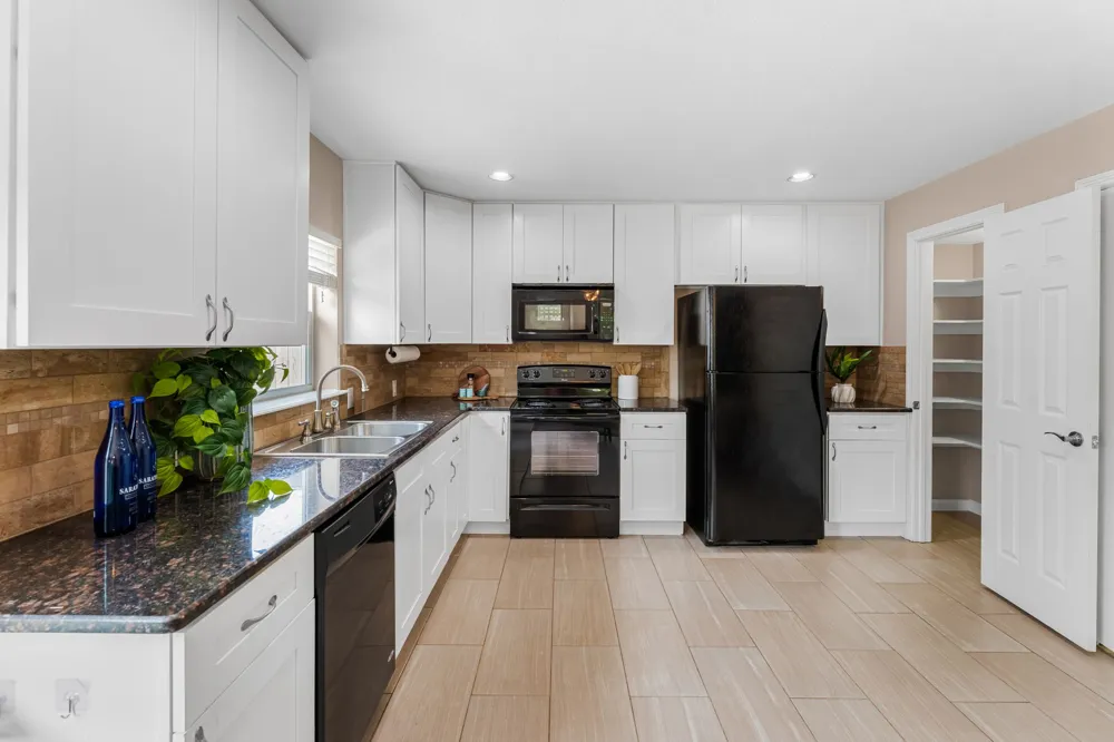 13323 Villa Park Dr Unit B Austin, TX 78729