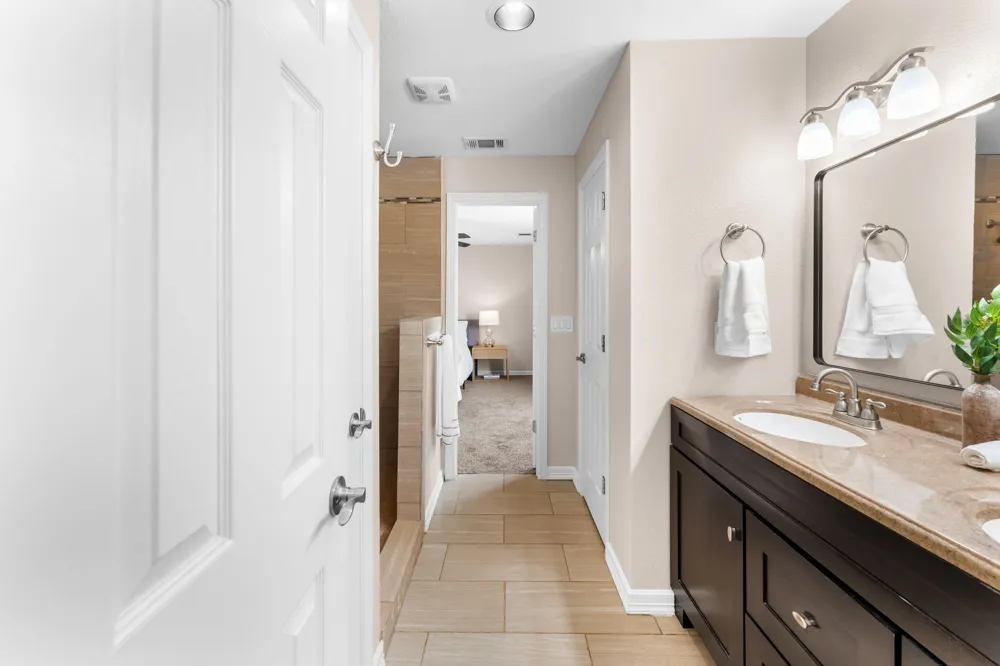 13323 Villa Park Dr Unit B Austin, TX 78729