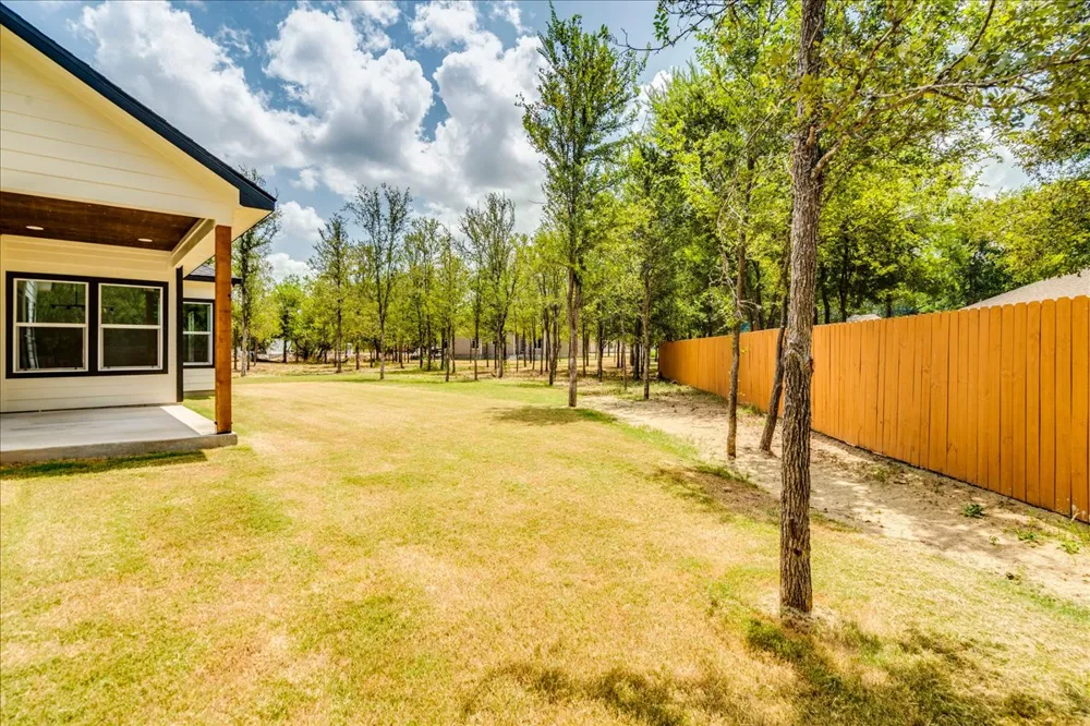 108 Keahi Court Bastrop, TX 78602