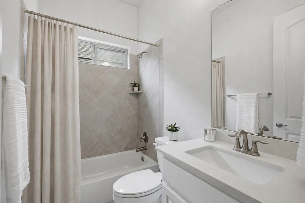 213 Diamondback Drive Georgetown, TX 78628