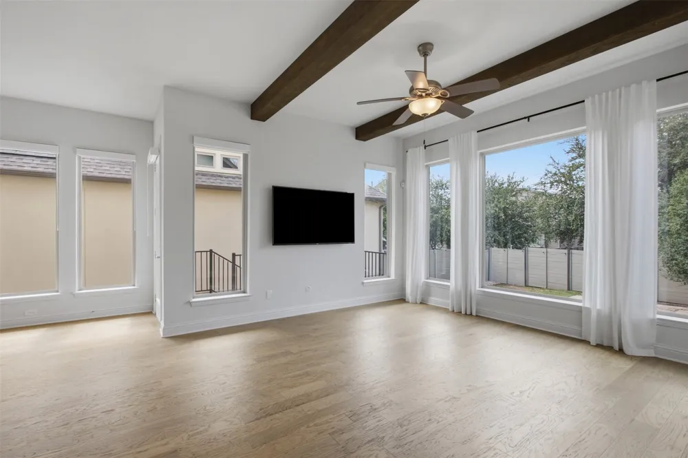 213 Diamondback Drive Georgetown, TX 78628