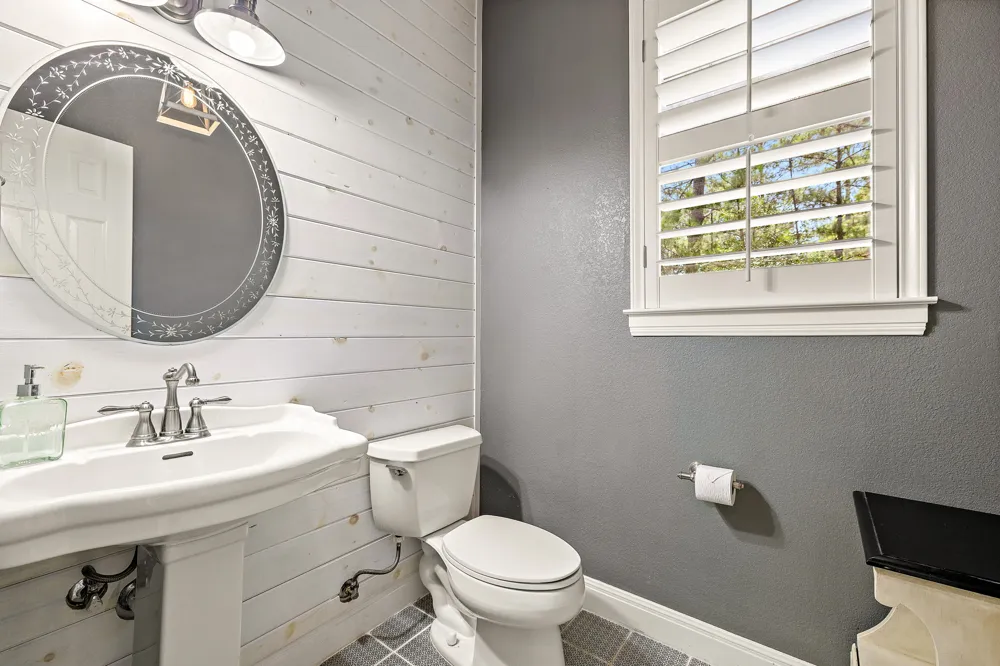 131 Molokini Drive Bastrop, TX 78602