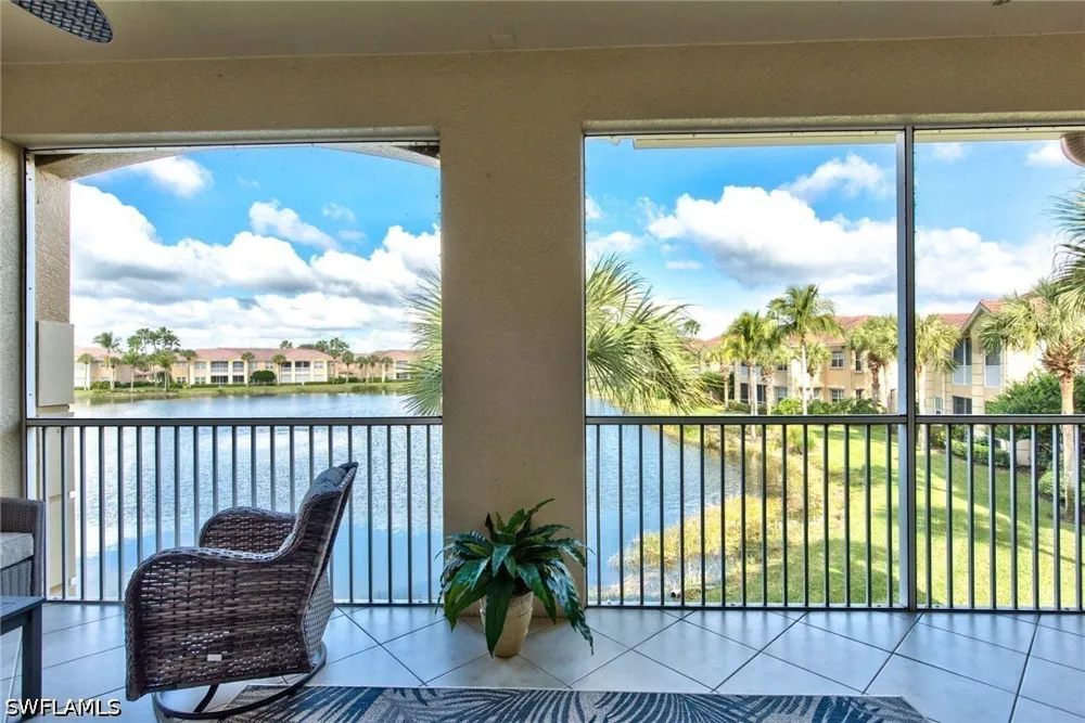 Cypress Hammock Circle #202 Estero, FL 34135