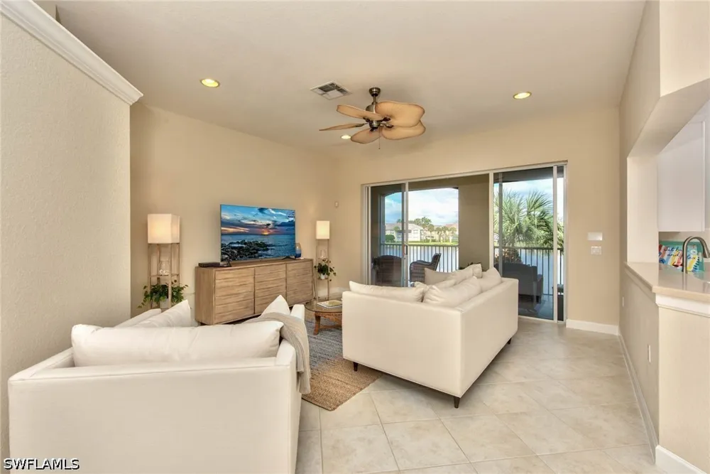 Cypress Hammock Circle #202 Estero, FL 34135