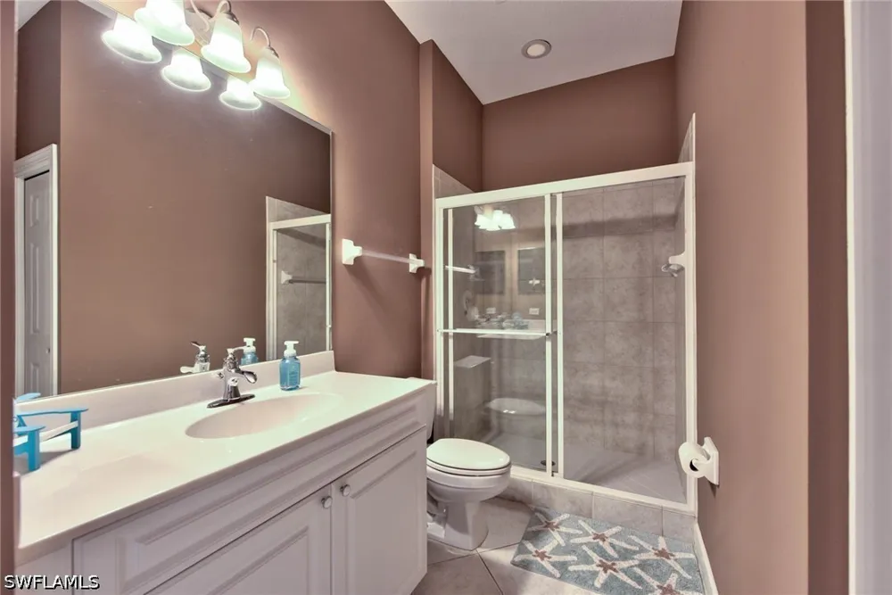Cypress Hammock Circle #202 Estero, FL 34135