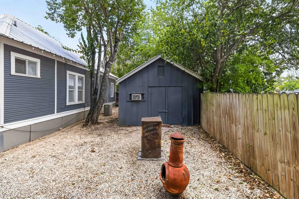 217 Bishop Street San Marcos, TX 78666