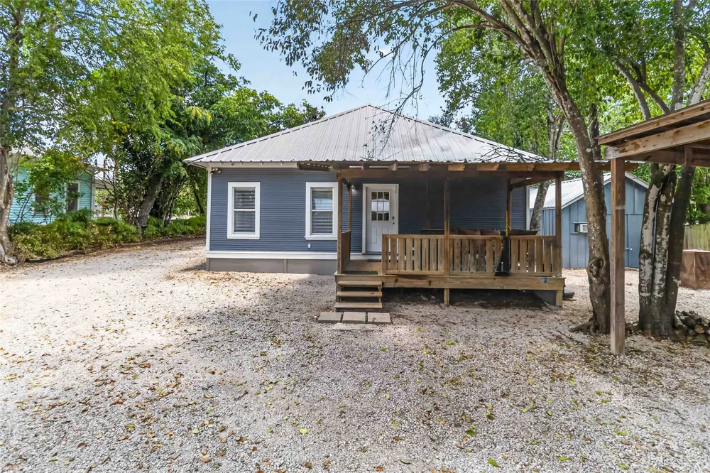 217 Bishop Street San Marcos, TX 78666