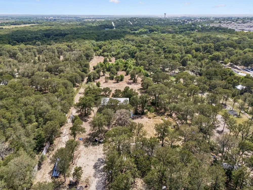 16001 Decker Lake Road Manor, TX 78653