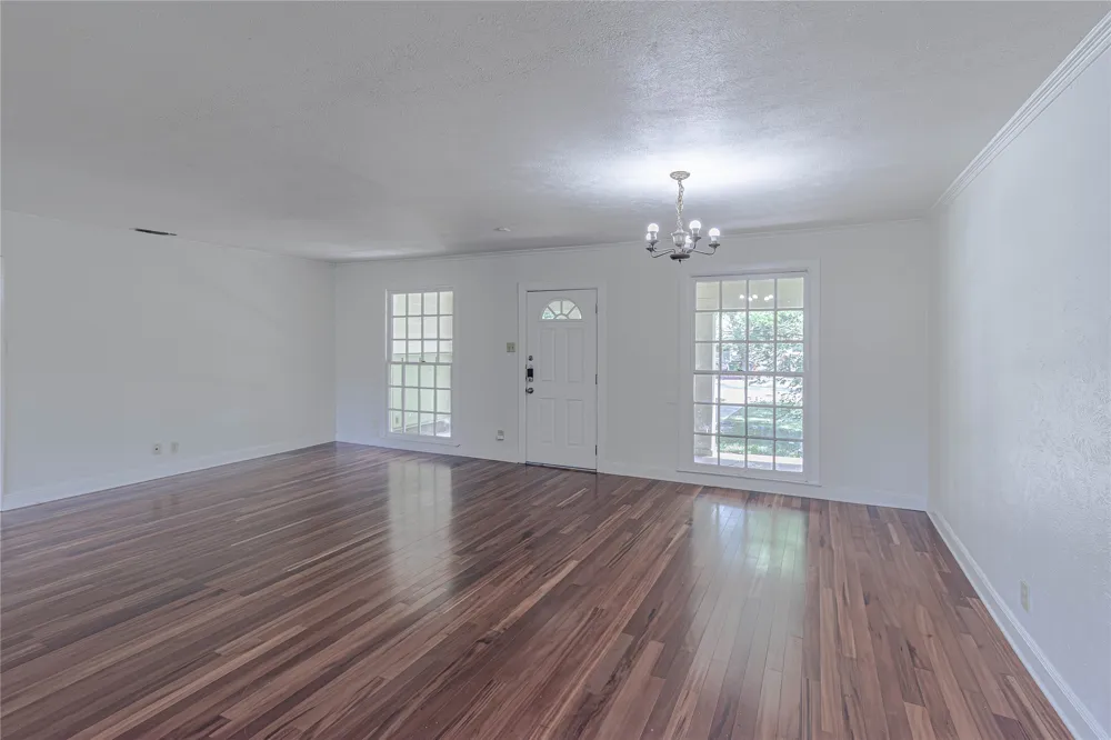 1202 Norwood Road Austin, TX 78722
