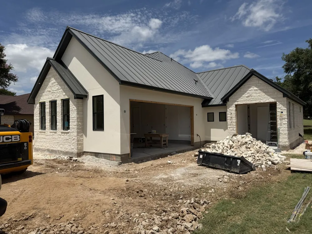 114 Meadowlakes Drive Meadowlakes, TX 78654