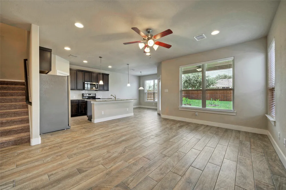 508 High Tech Drive #B Georgetown, TX 78626