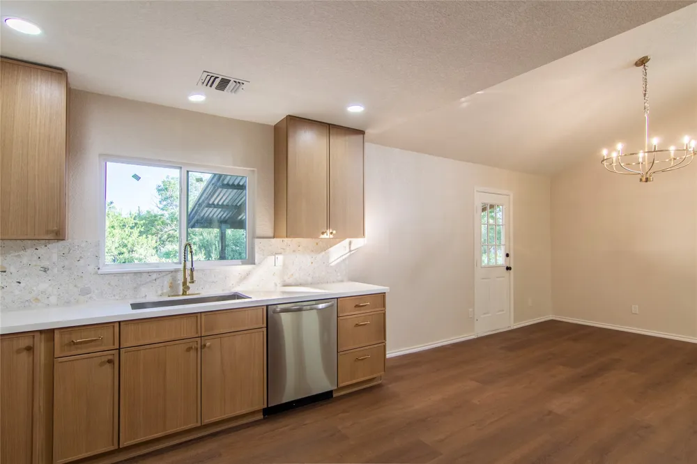 1635 Lakeview Drive Canyon Lake, TX 78133