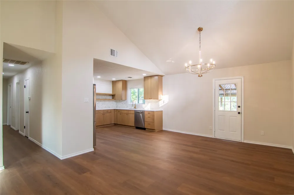 1635 Lakeview Drive Canyon Lake, TX 78133