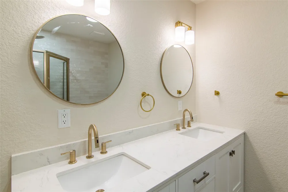 1635 Lakeview Drive Canyon Lake, TX 78133