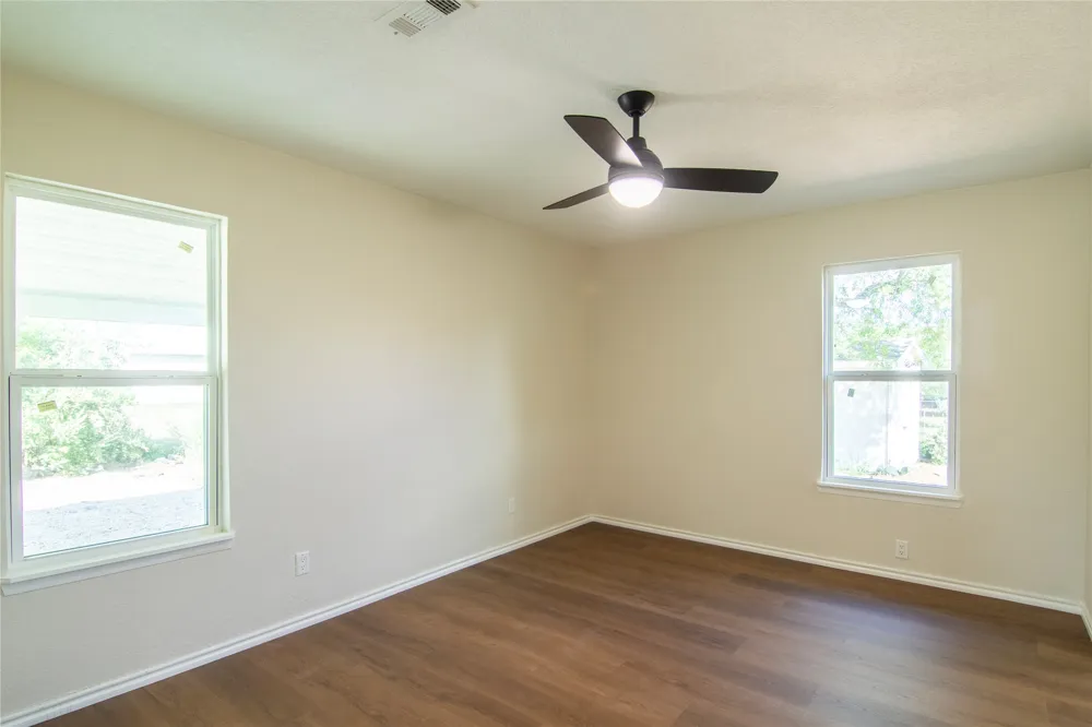 1635 Lakeview Drive Canyon Lake, TX 78133