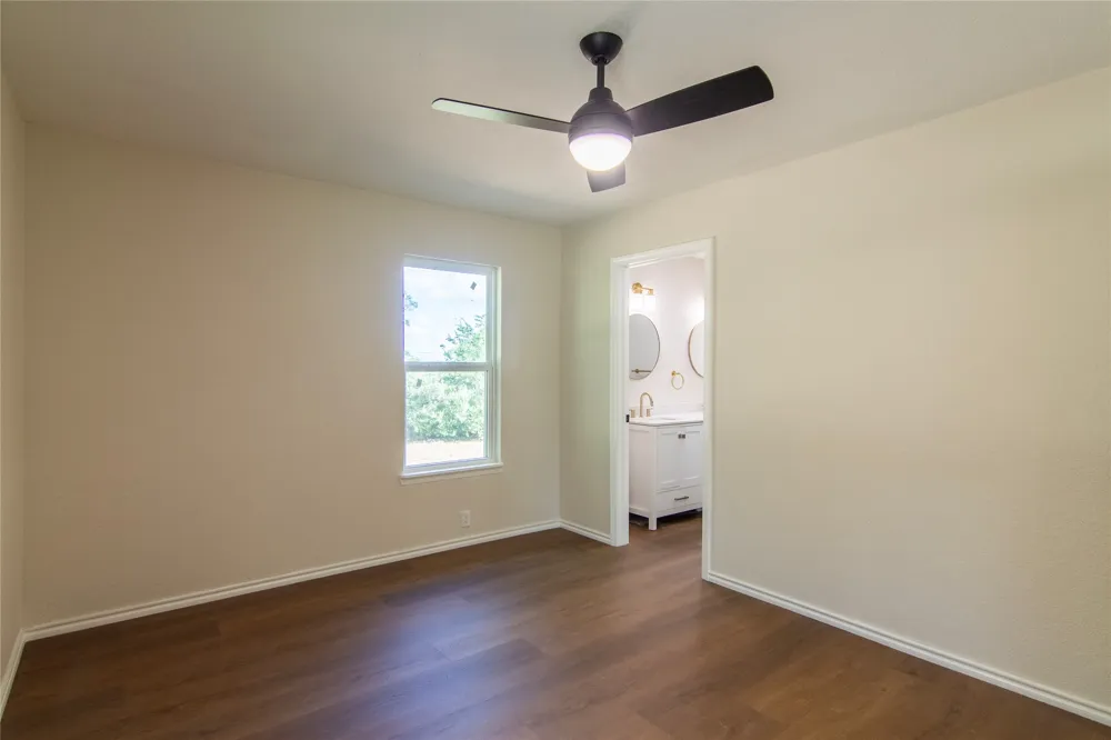 1635 Lakeview Drive Canyon Lake, TX 78133