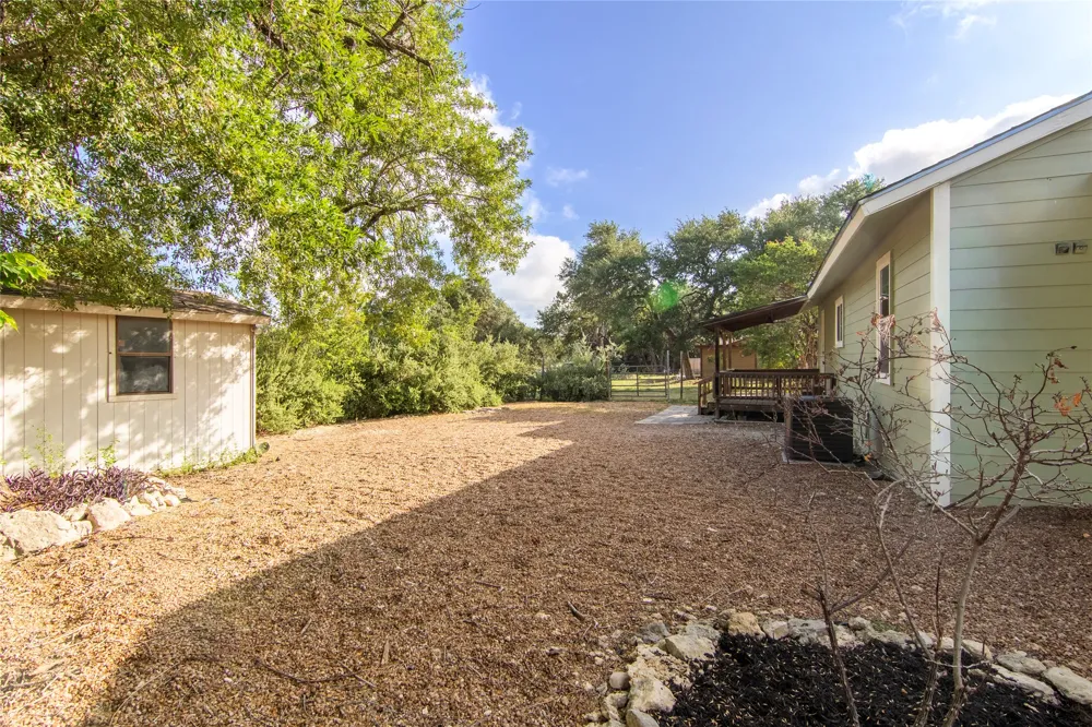 1635 Lakeview Drive Canyon Lake, TX 78133
