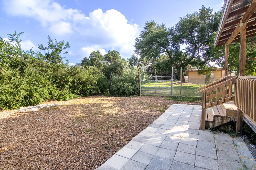 1635 Lakeview Drive Canyon Lake, TX 78133