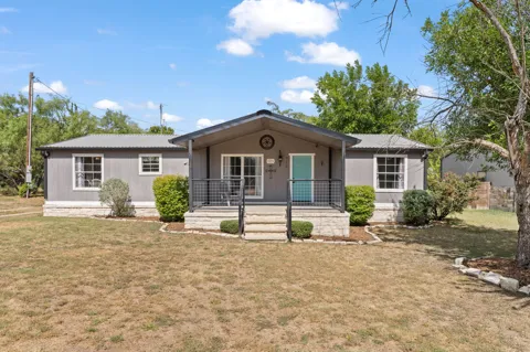 713 Blackburn Lane