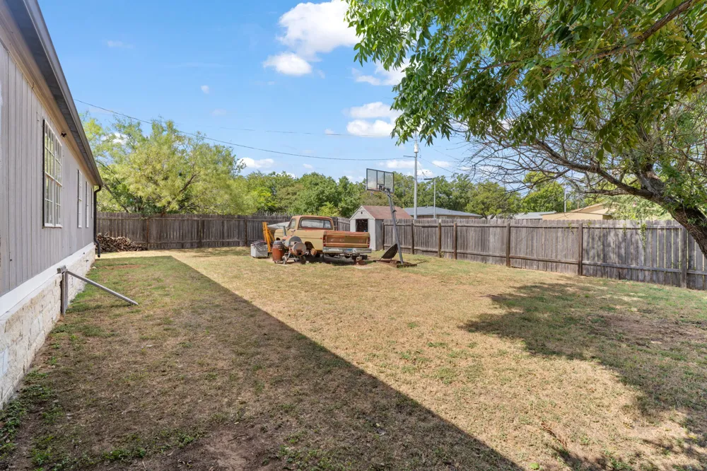 713 Blackburn Lane Burnet, TX 78611