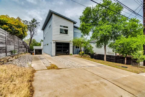 1214 Delano Street #1