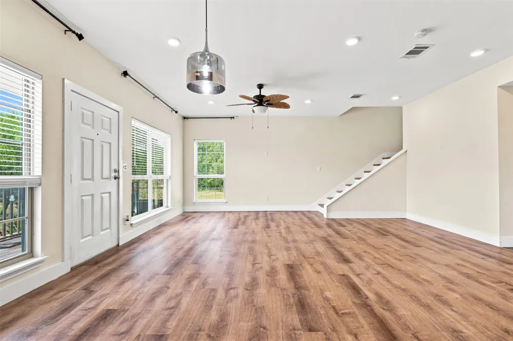 600 Highland Ranch Way Dale, TX 78616