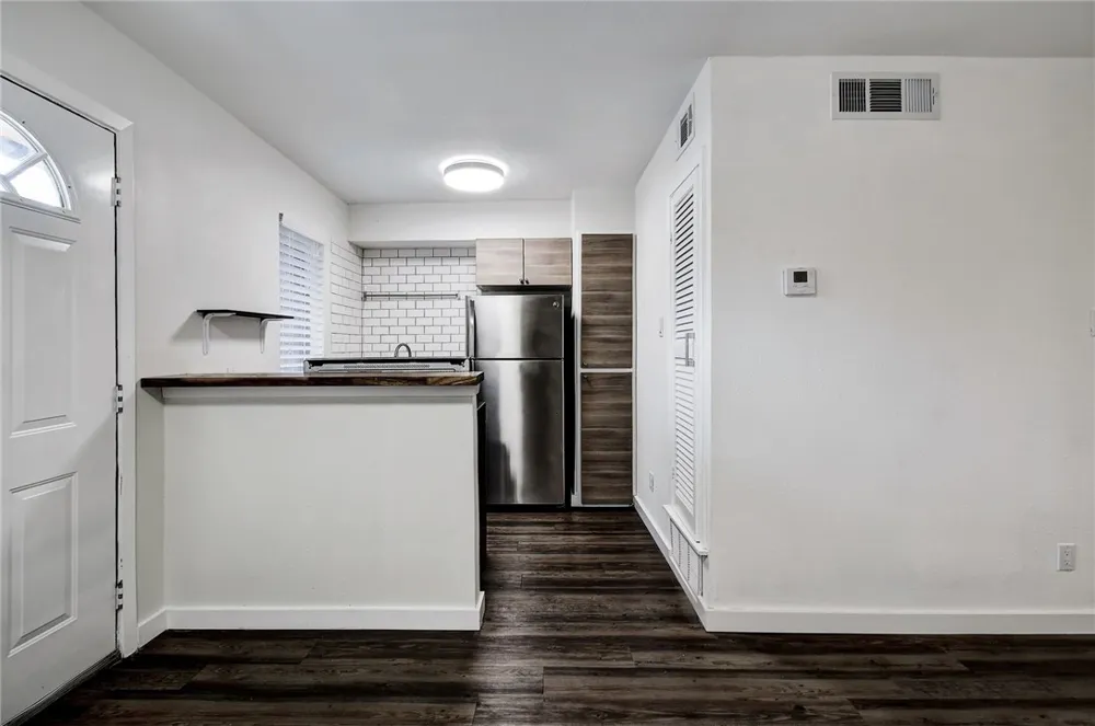 4111 Avenue A Street #208 Austin, TX 78751