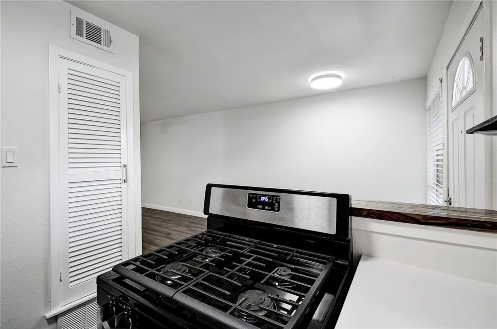 4111 Avenue A Street #208 Austin, TX 78751