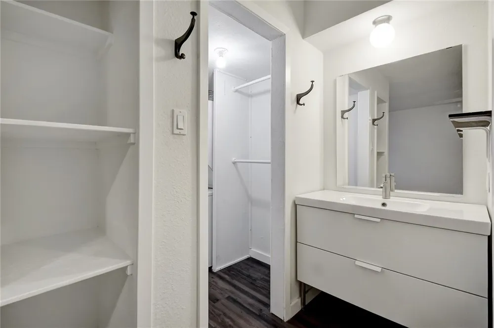 4111 Avenue A Street #208 Austin, TX 78751