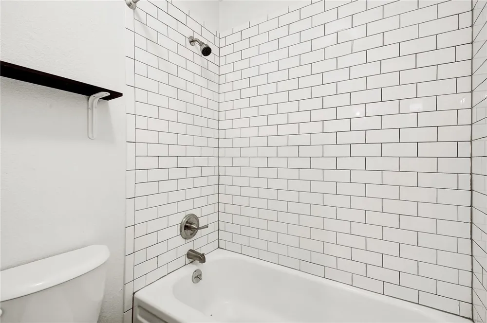 4111 Avenue A Street #208 Austin, TX 78751