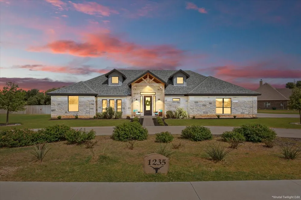 1235 Ambrose Drive Salado, TX 76571