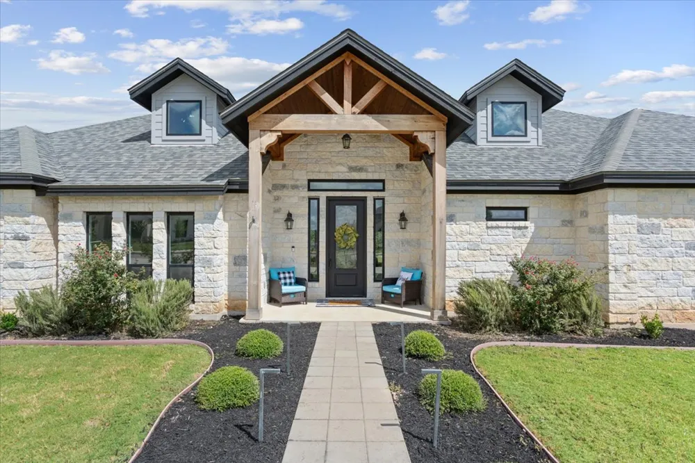 1235 Ambrose Drive Salado, TX 76571